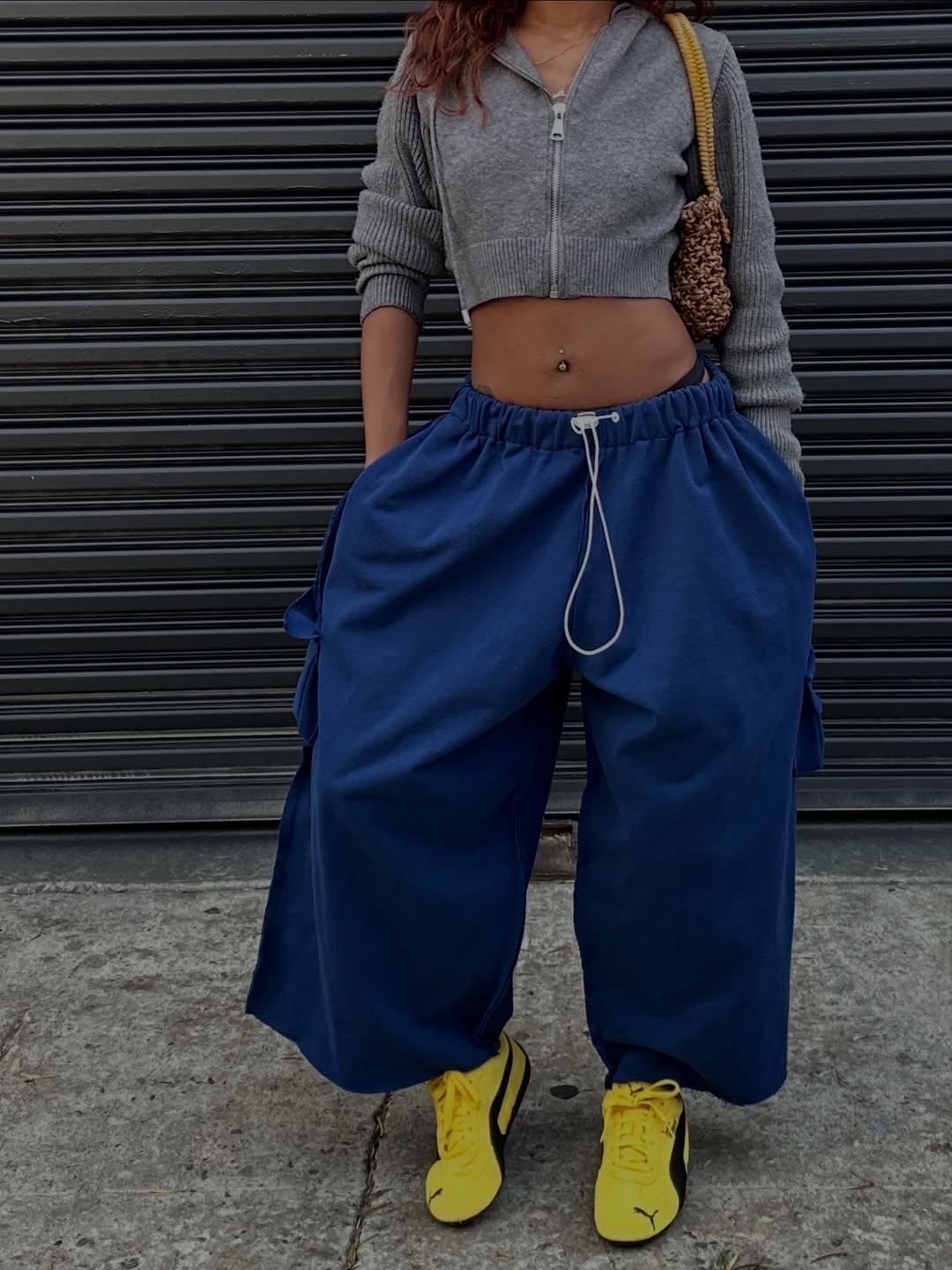 BUSY CUT SWEAT PANTS