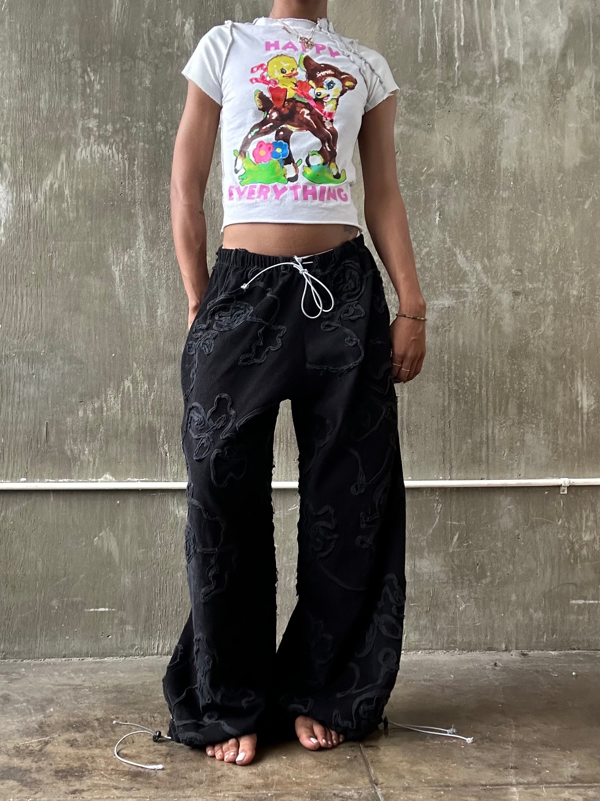 THE BLACK FLORDUROY PANTS